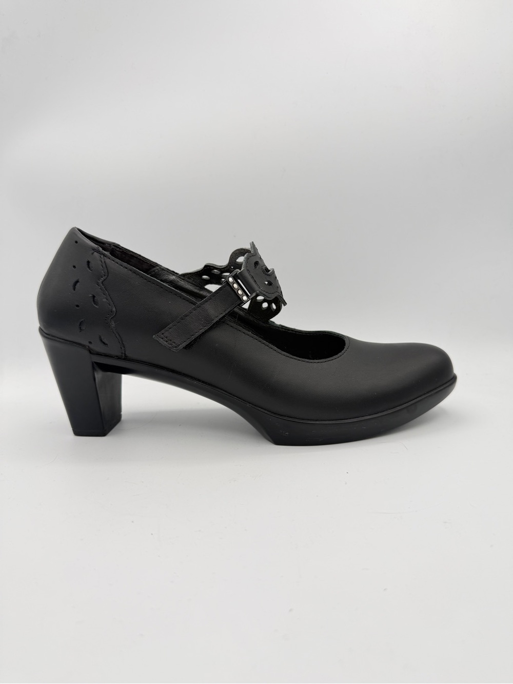 Naot Amato Black Leather Mary Jane Shoes Heels Comfort 40
